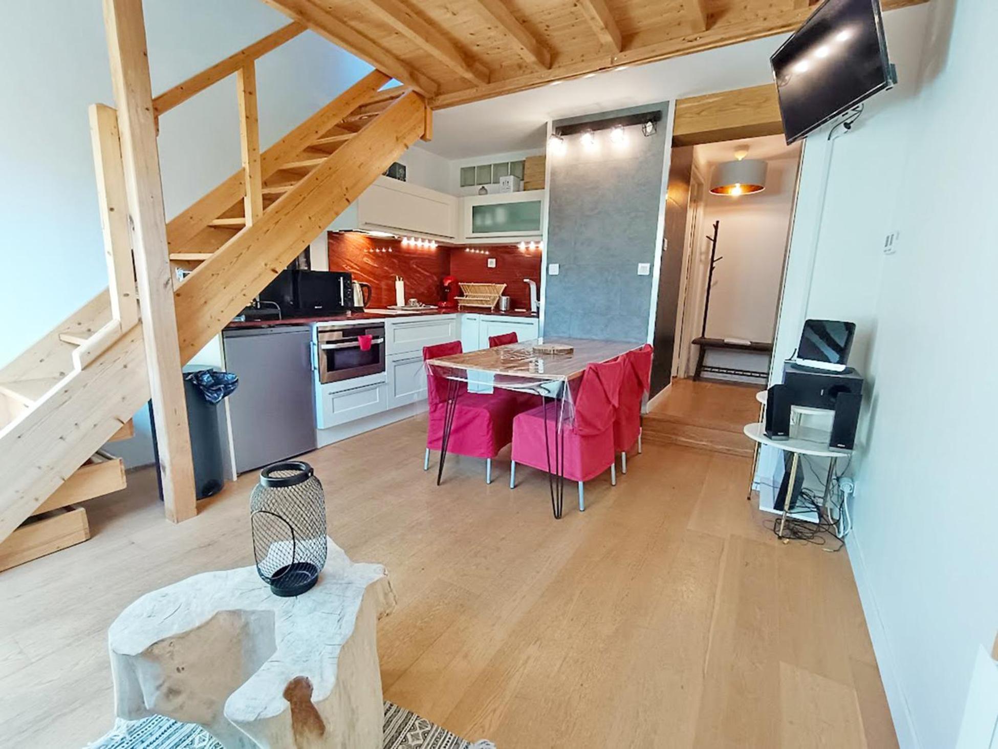 Le Nid De Juliette, T3 Duplex, Parking, Cave Apartamento Bagnères-de-Luchon Exterior foto